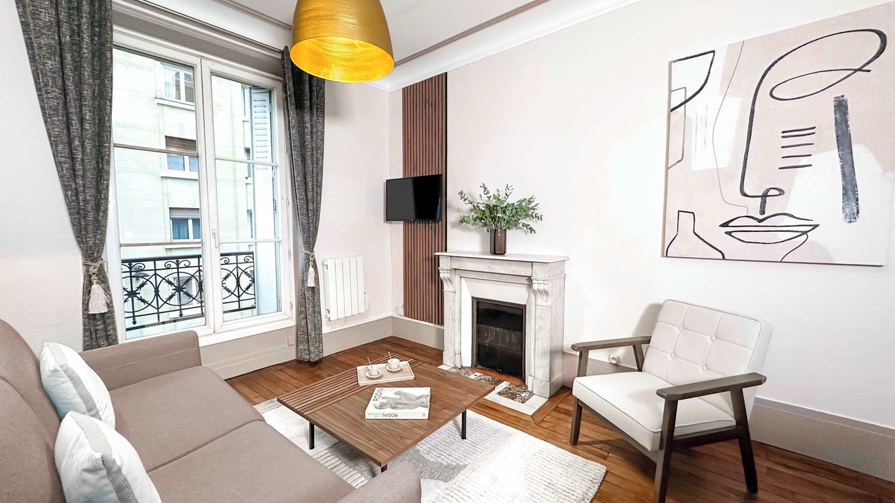 Photo of Bedroom in 15th Arrondissement