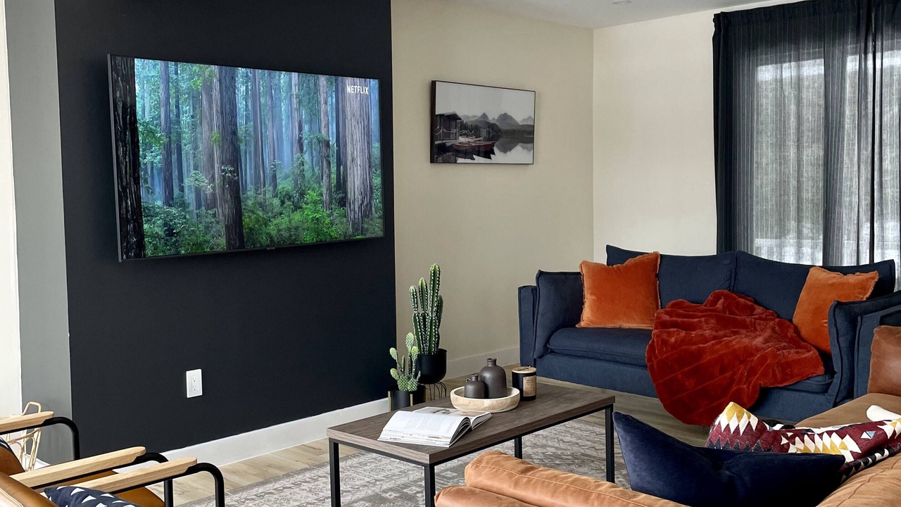 Photo of Livingroom in Haliburton