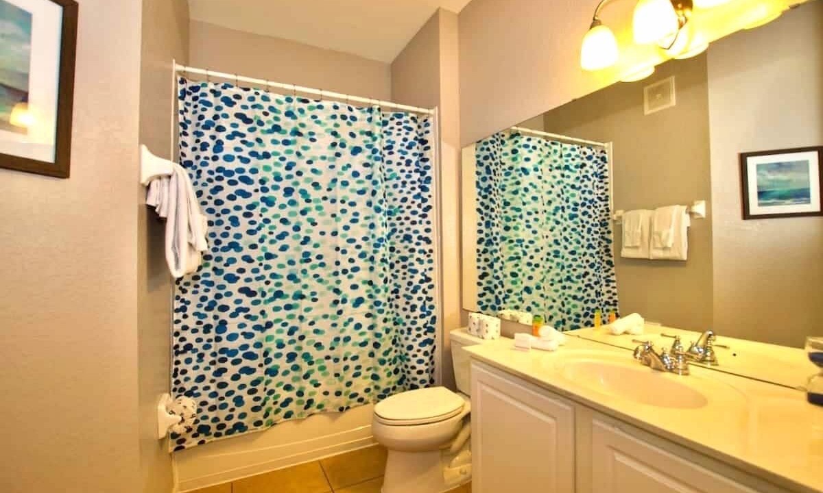 Photo of Bathroom in Florida Center