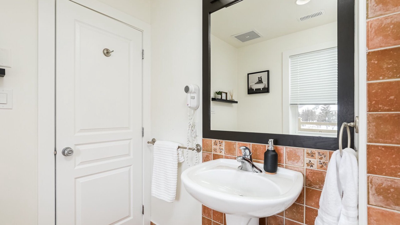 Photo of Bathroom in The Blue Mountains
