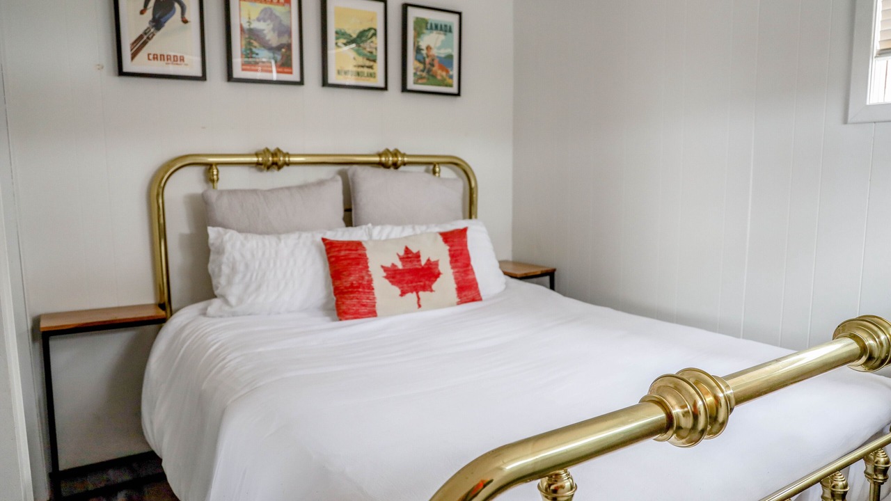 Photo of Bedroom in Coboconk