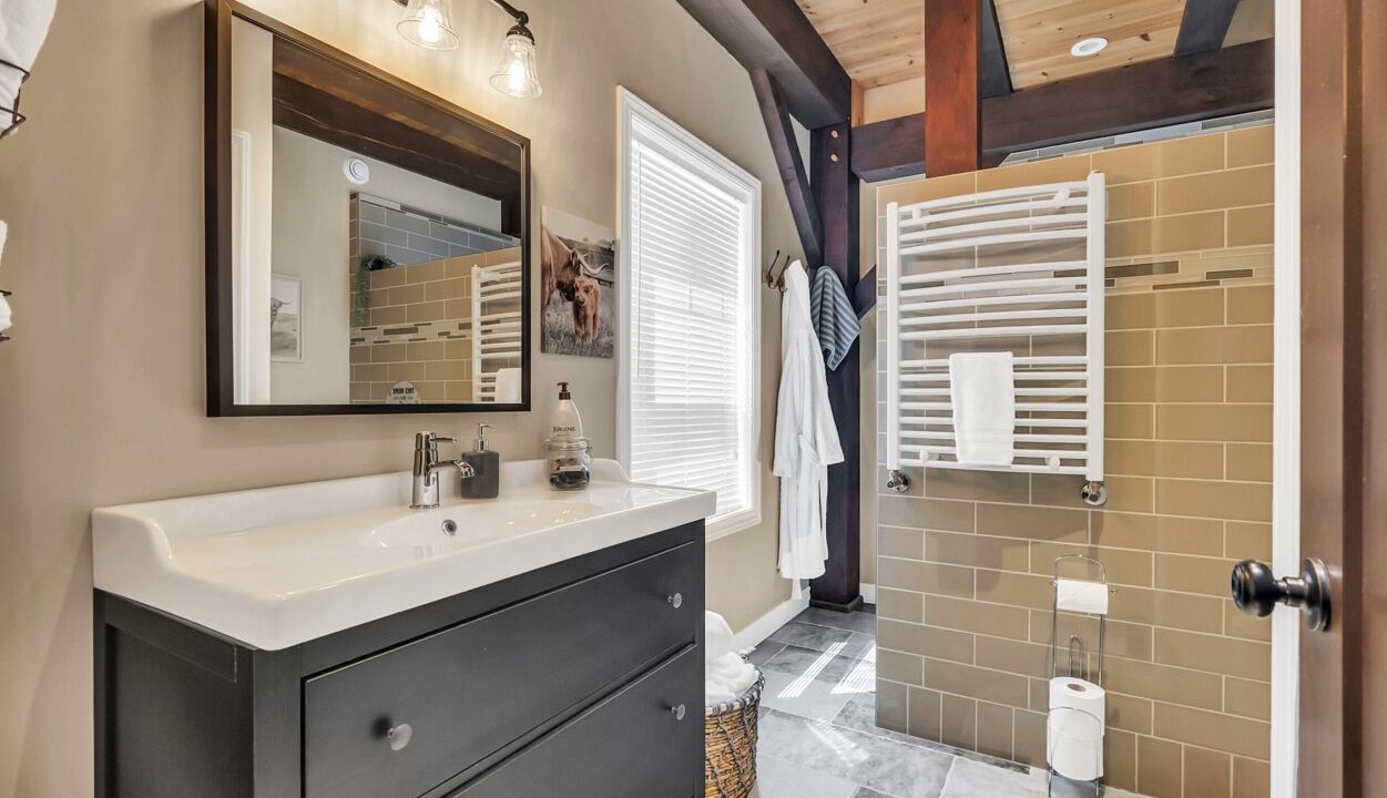 Photo of Bathroom in Killaloe