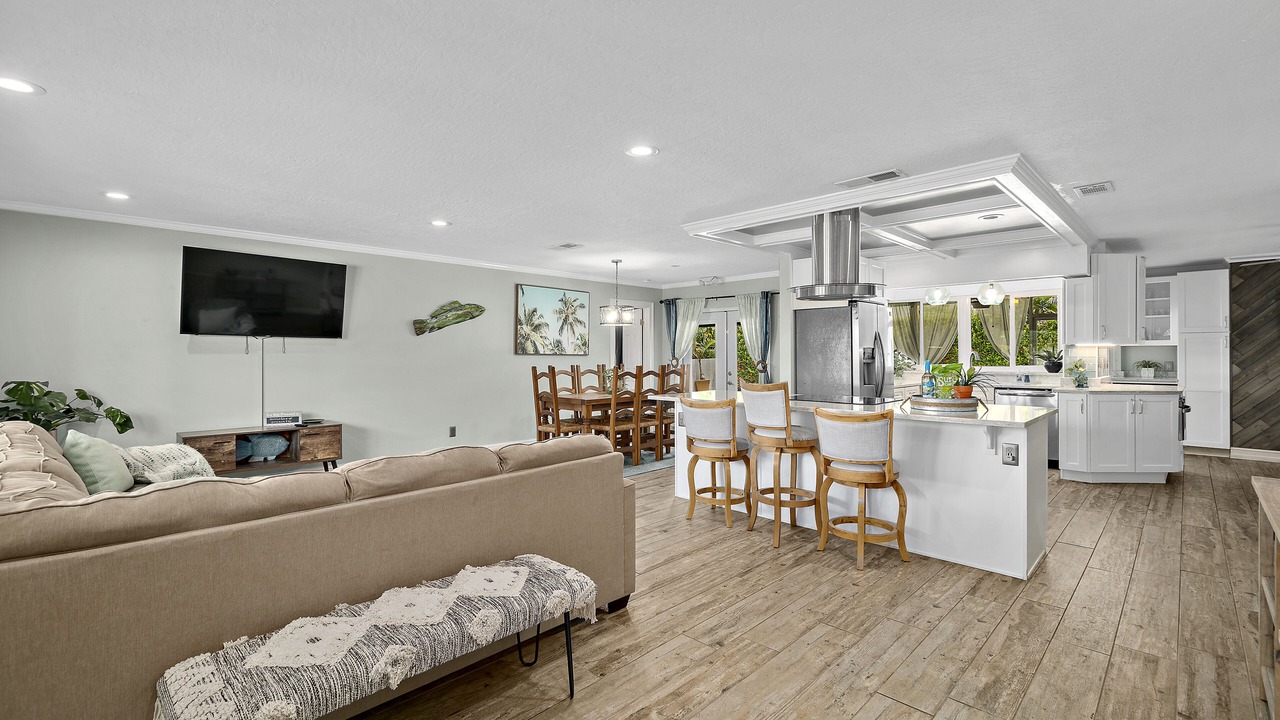 Photo of Livingroom in Indian Harbour Beach