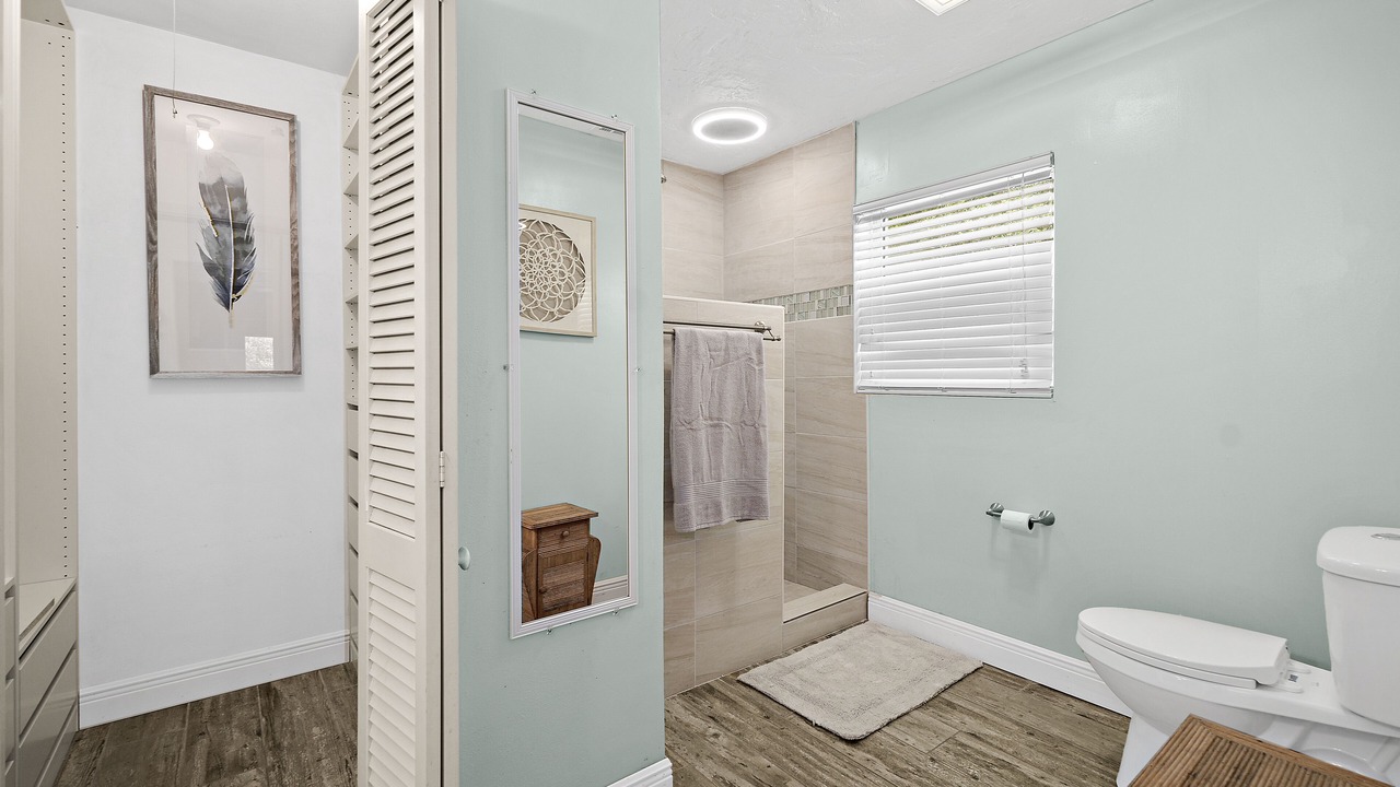 Photo of Bathroom in Indian Harbour Beach