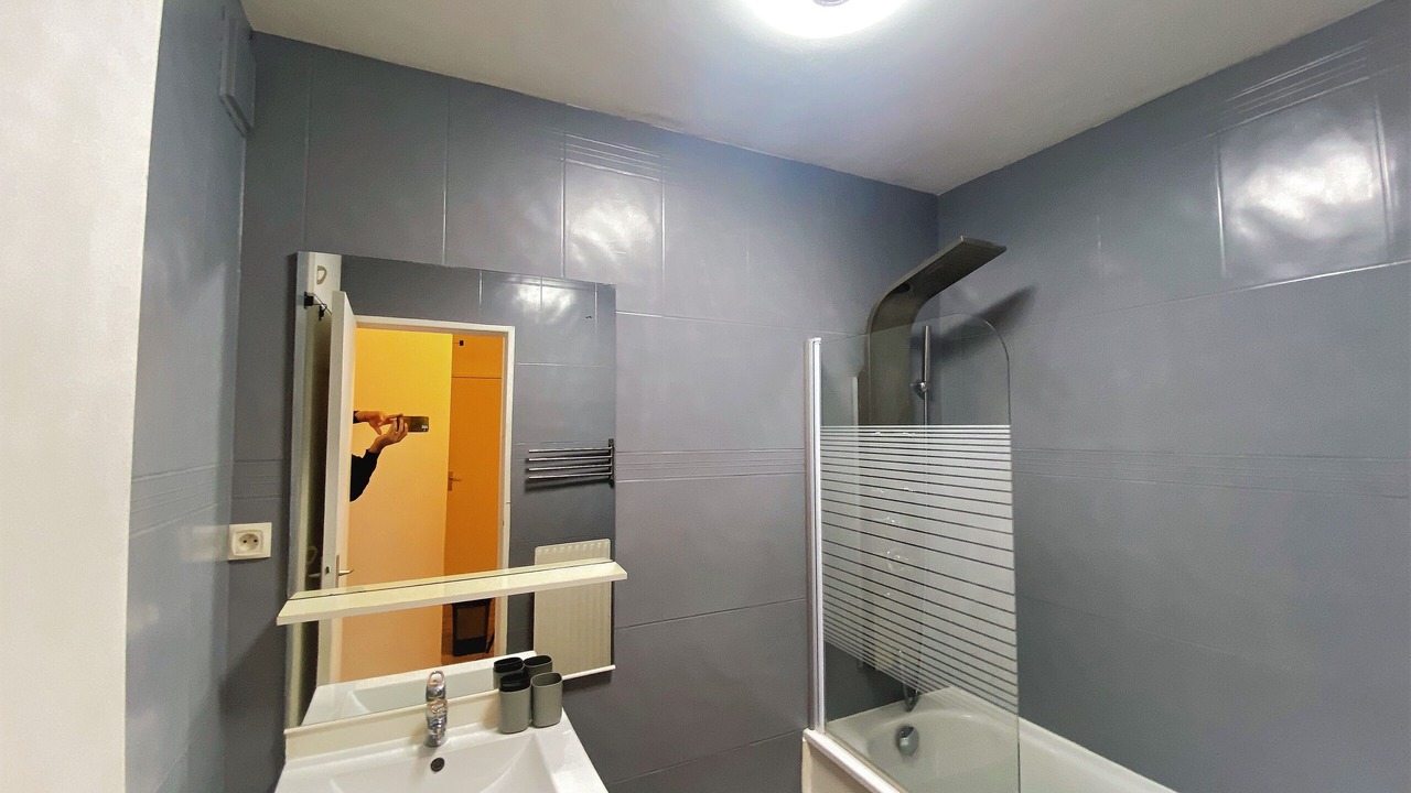 Photo of Bathroom in Roissy-en-France