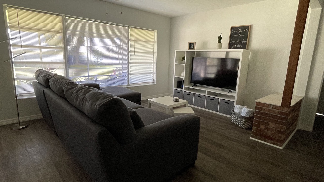 Photo of Livingroom in Winter Haven