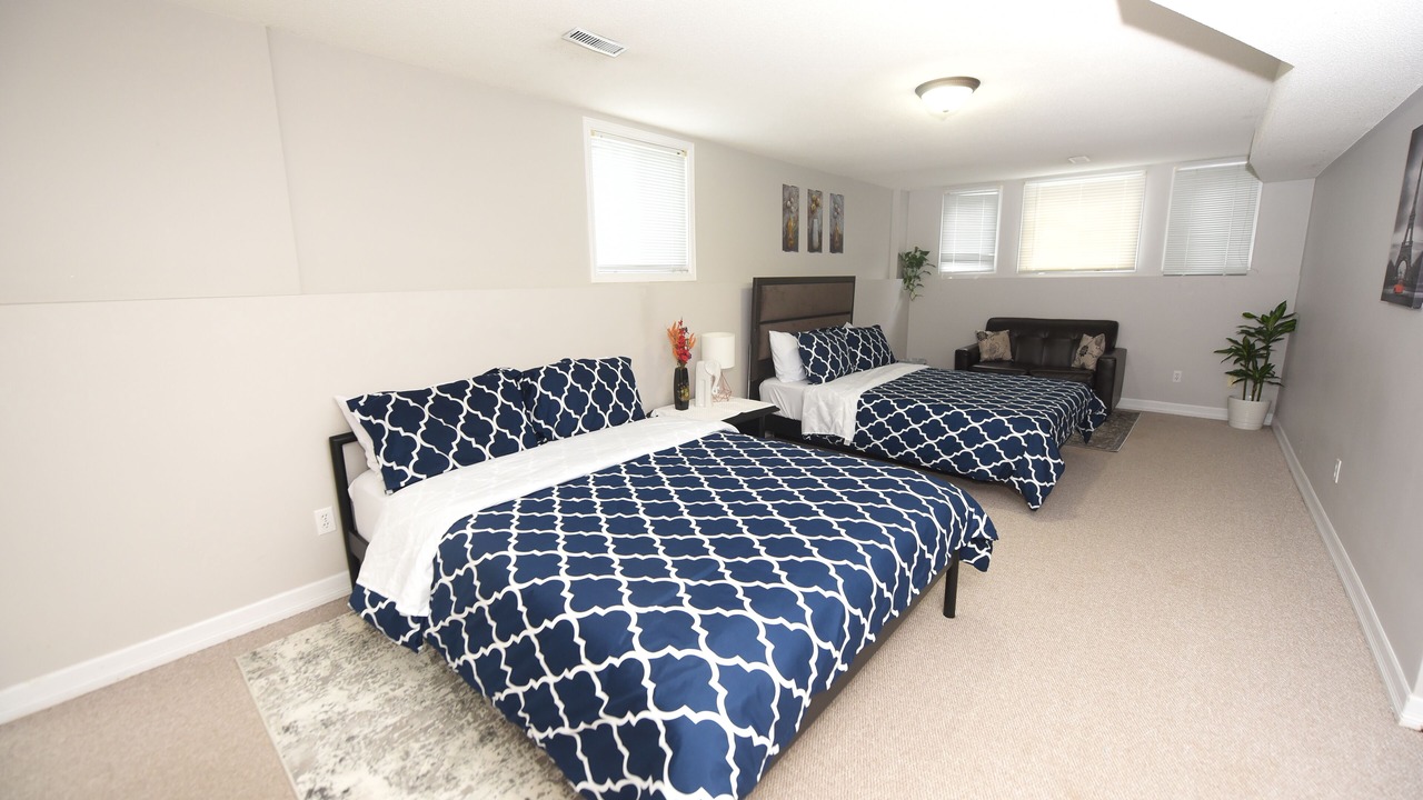 Photo of Bedroom in Amherstview