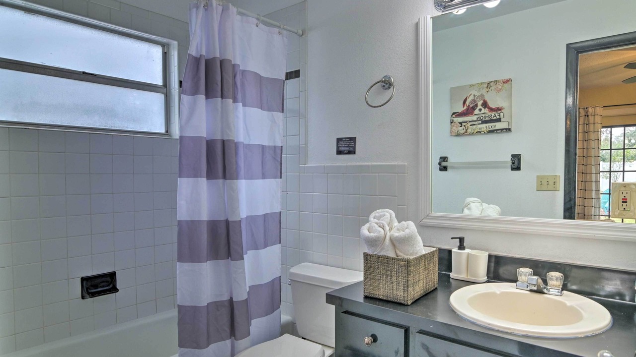 Photo of Bathroom in Valrico