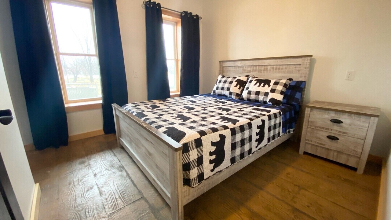 Photo of Bedroom in Meaford