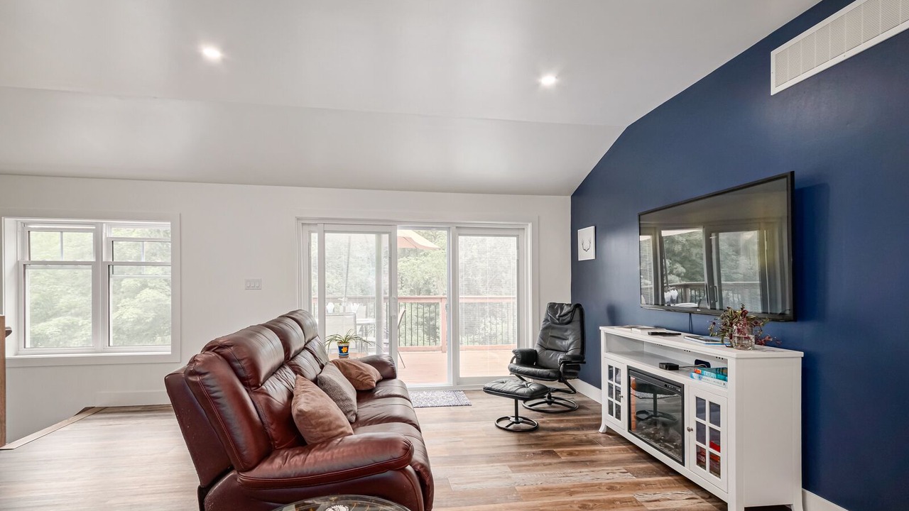 Photo of Livingroom in Clearview