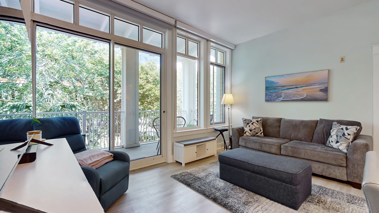 Photo of Livingroom in Baytowne Wharf