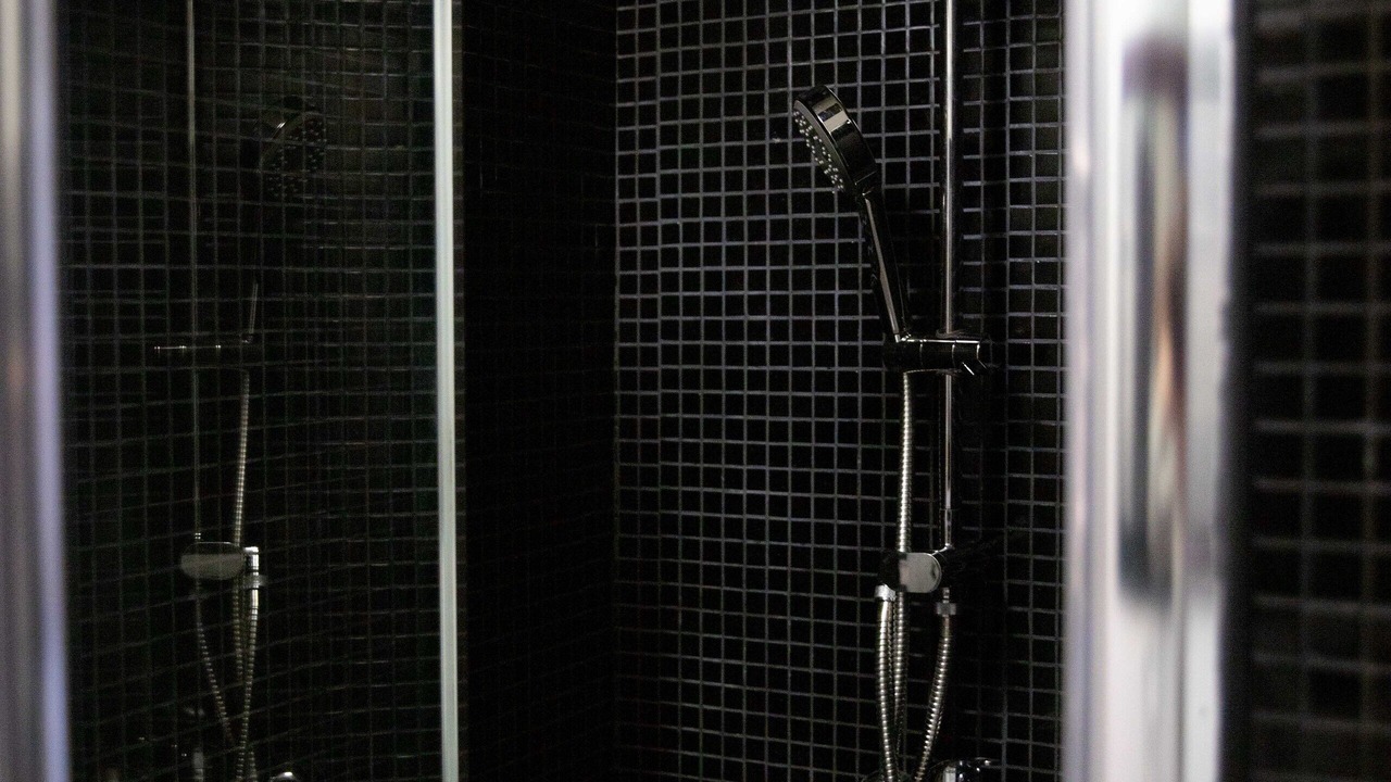 Photo of Bathroom in Puteaux