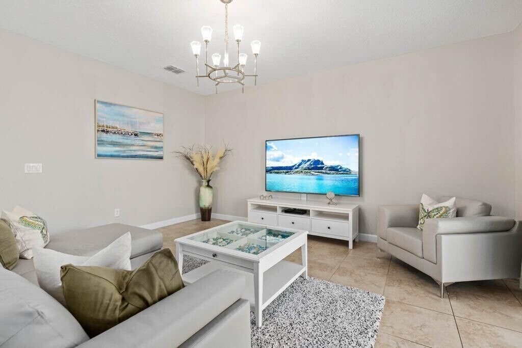 Photo of Livingroom in Lindfields