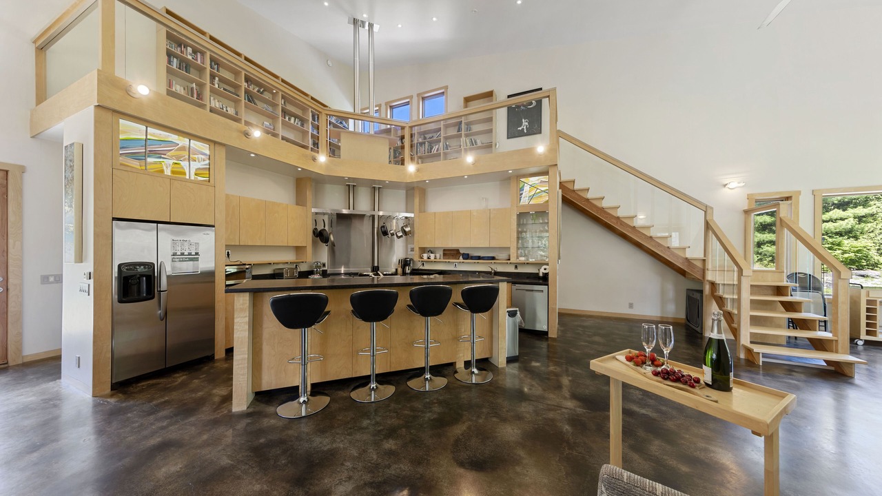 Photo of Kitchen in North Kawartha