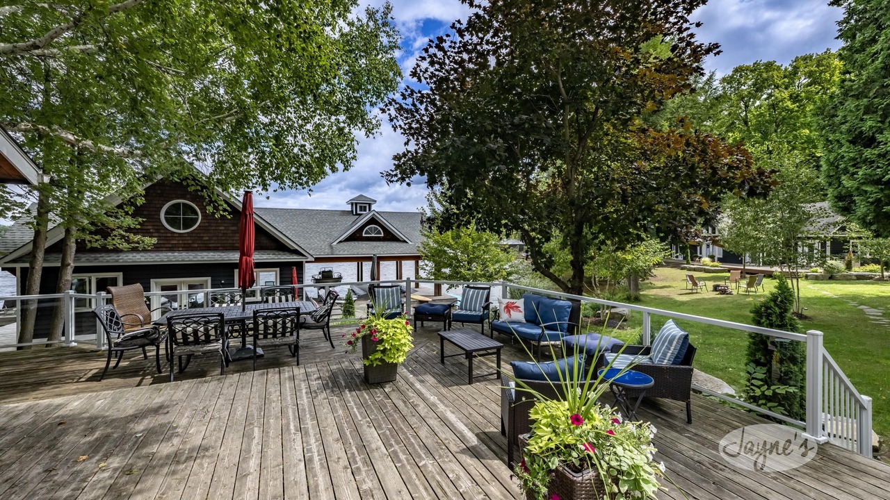 Photo of Others in Port Carling