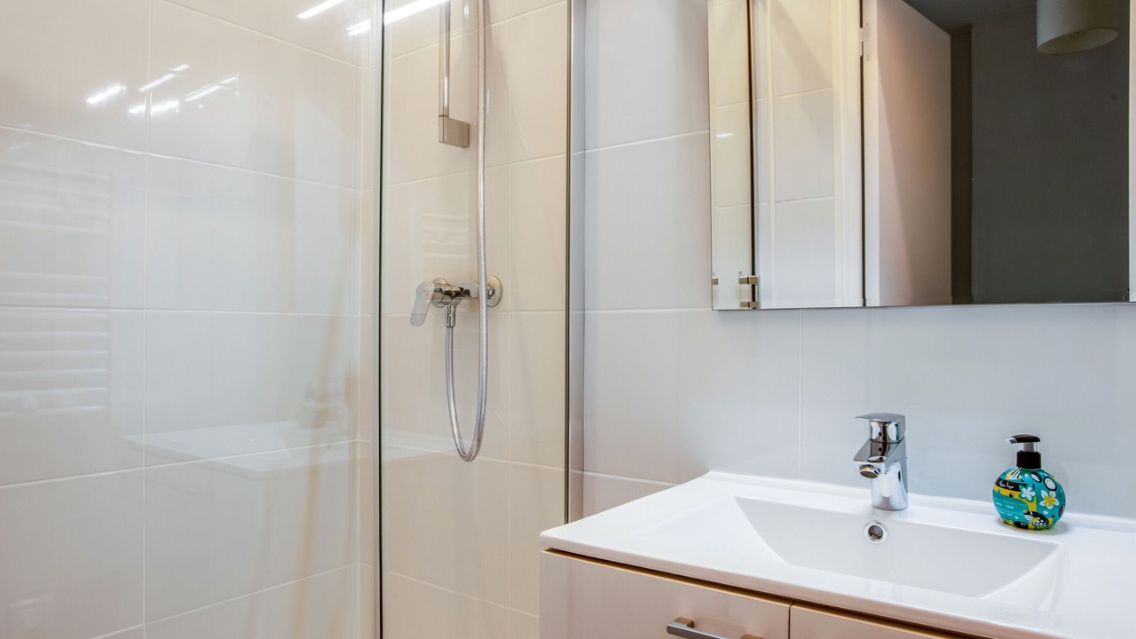 Photo of Bathroom in Quartier du Faubourg-Montmartre