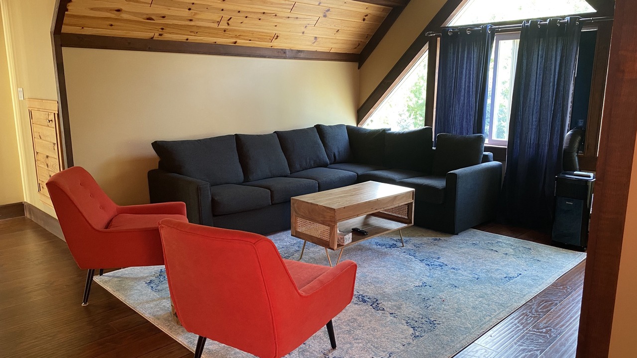 Photo of Livingroom in Tiny