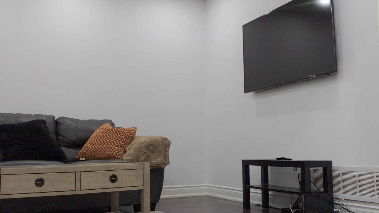 Photo of Livingroom in Brampton