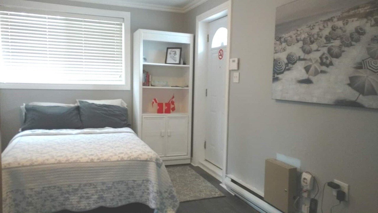 Photo of Bedroom in Lambton Shores
