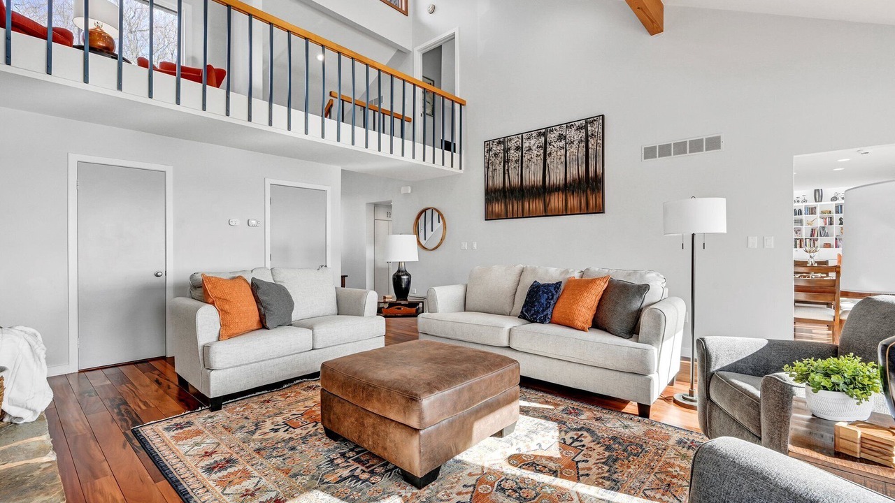Photo of Livingroom in Harrisburg