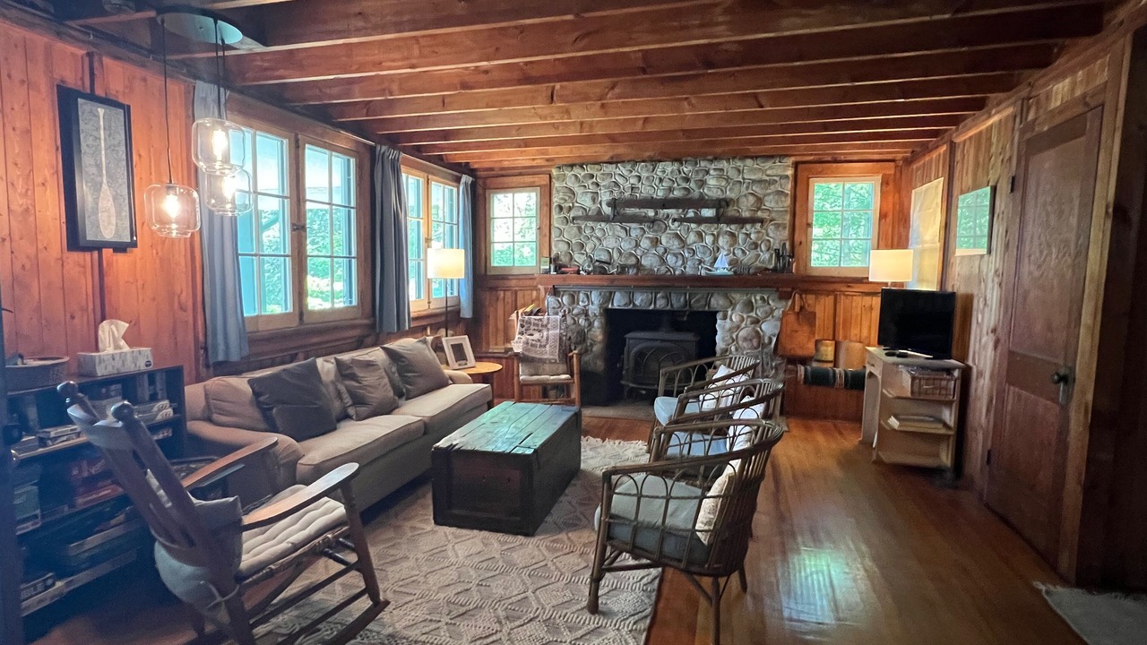 Photo of Livingroom in Huntsville