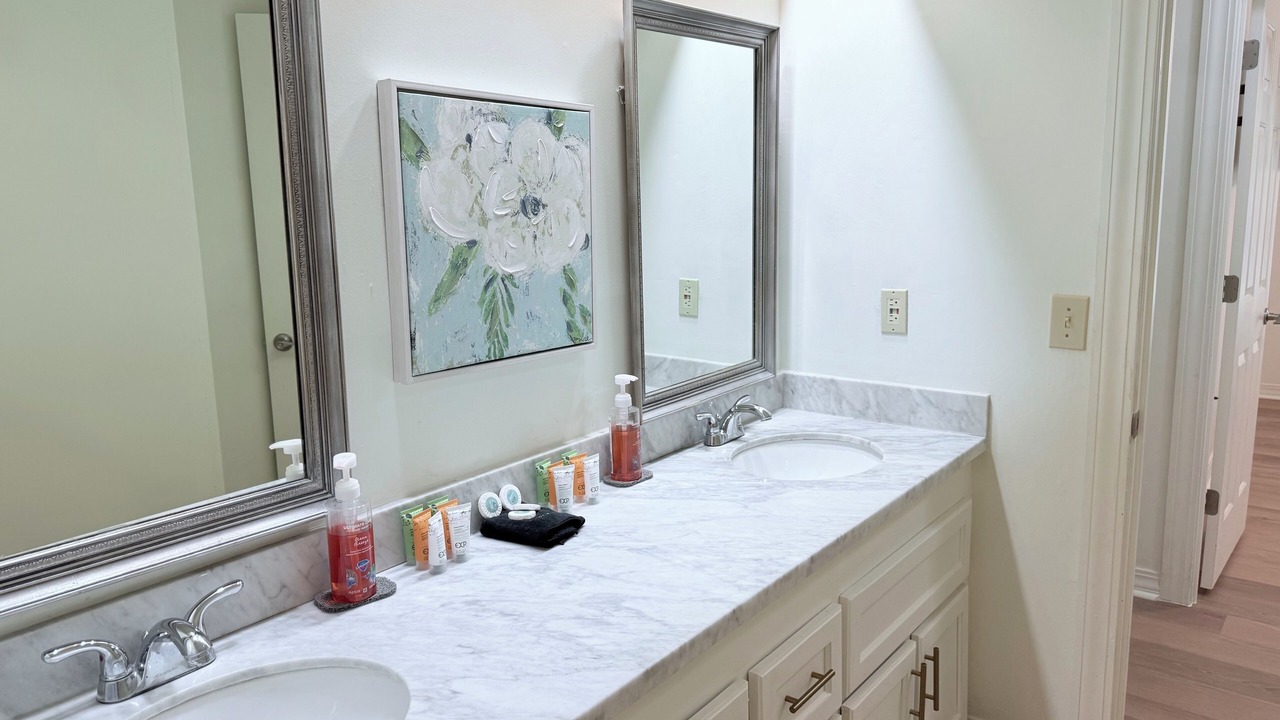 Photo of Bathroom in Tougaloo