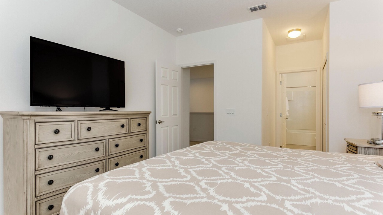 Photo of Bedroom in Sunridge Woods