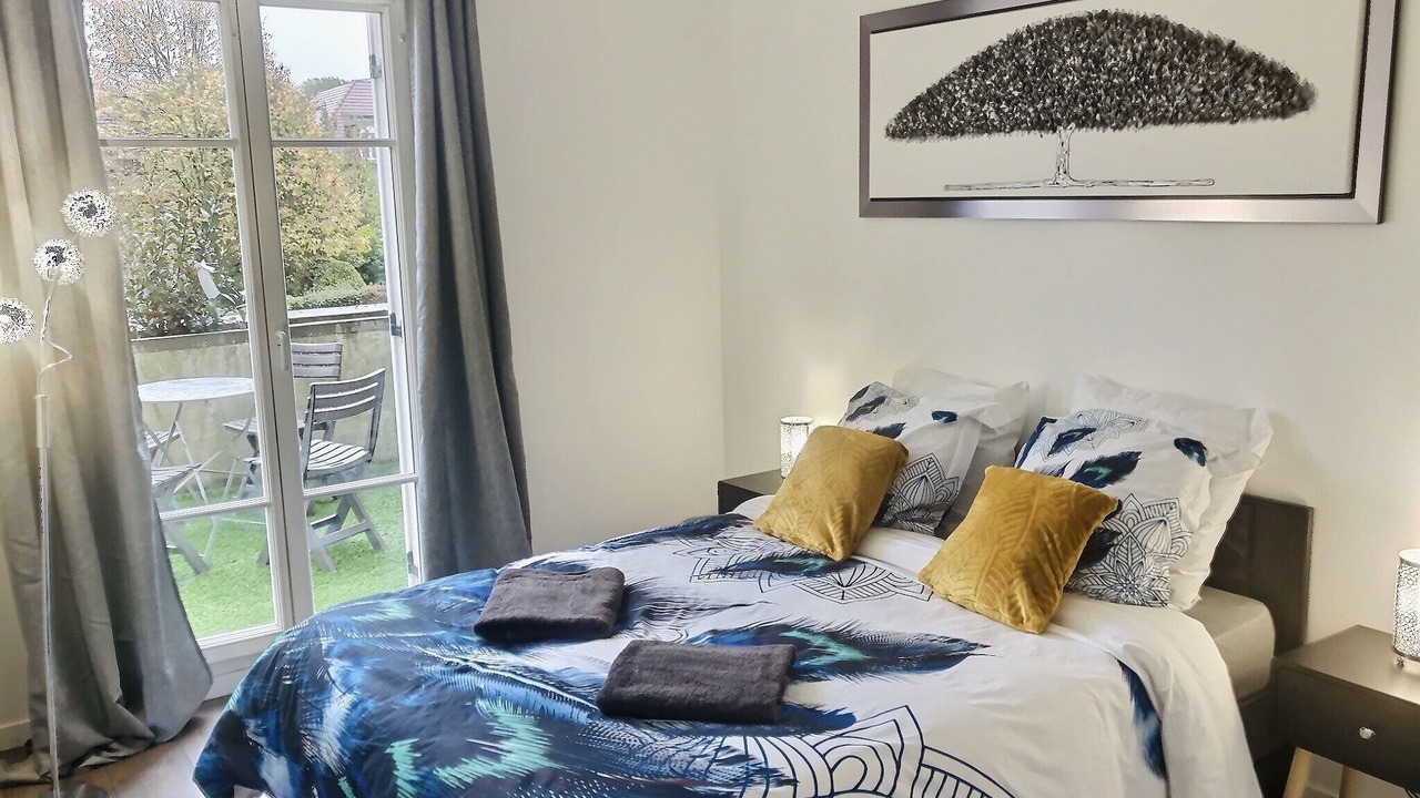 Photo of Bedroom in Magny-le-Hongre