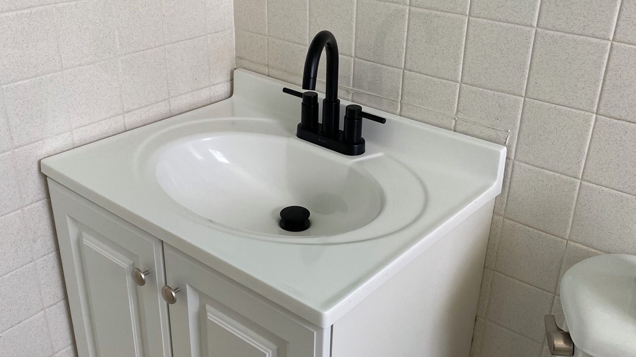 Photo of Bathroom in Pleasure Isles
