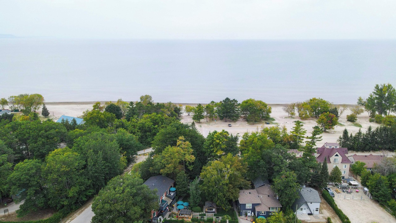 Photo of Outdoor in Wasaga Beach
