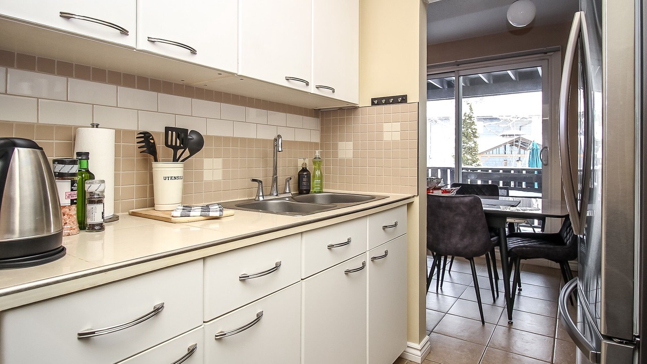 Photo of Kitchen in Wasaga Beach
