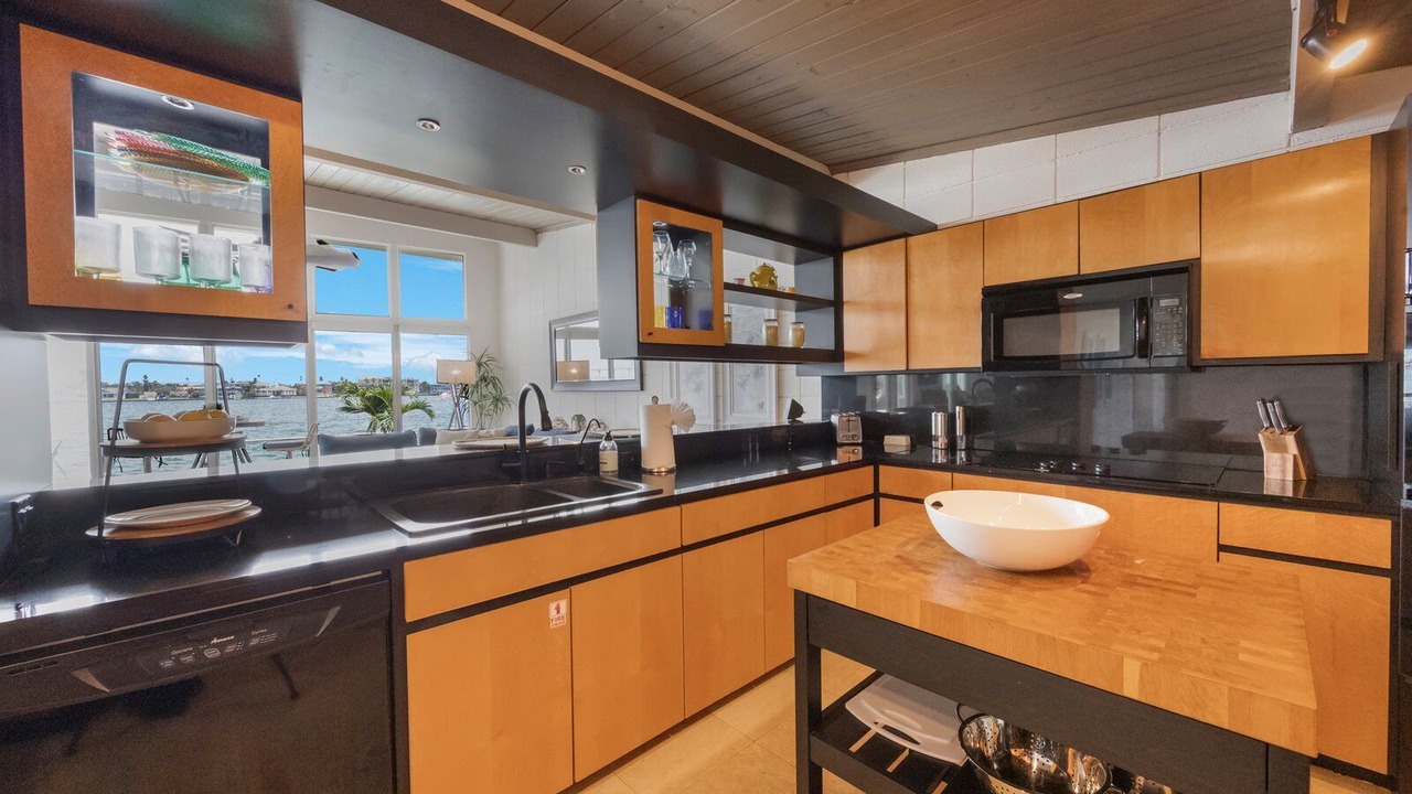 Photo of Kitchen in Vina Del Mar Island