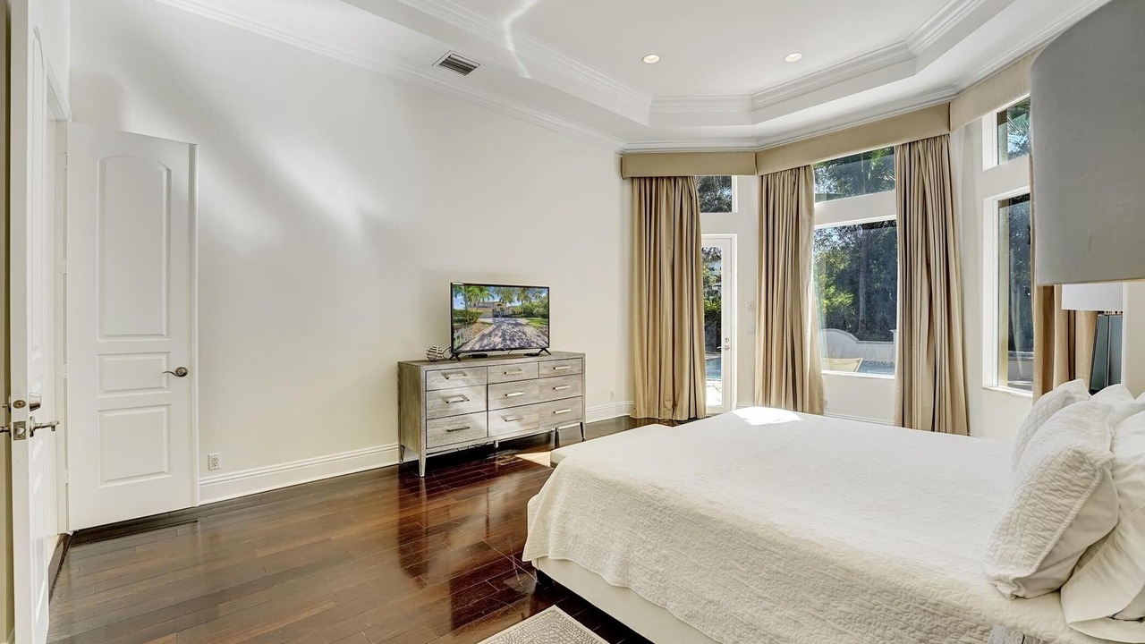 Photo of Bedroom in Ocean Ridge