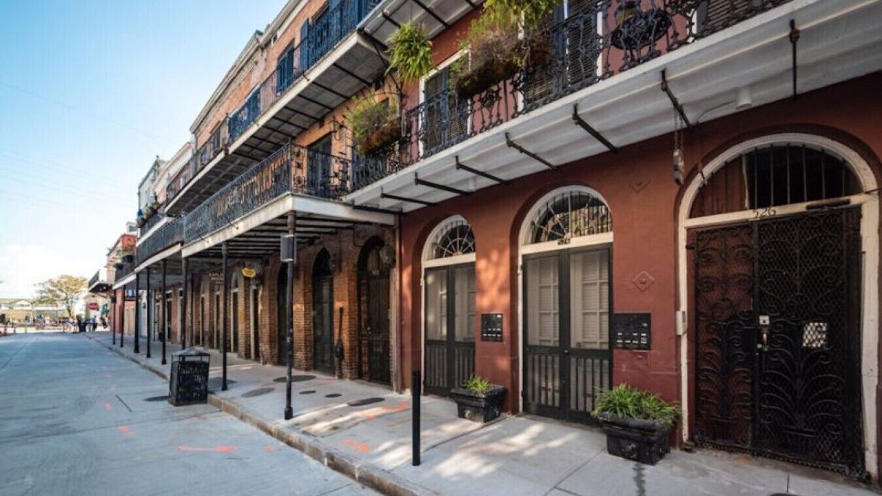 Photo of Others in Bywater