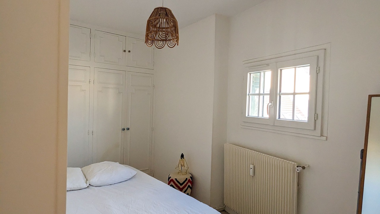 Photo of Bedroom in Asnieres-sur-Seine