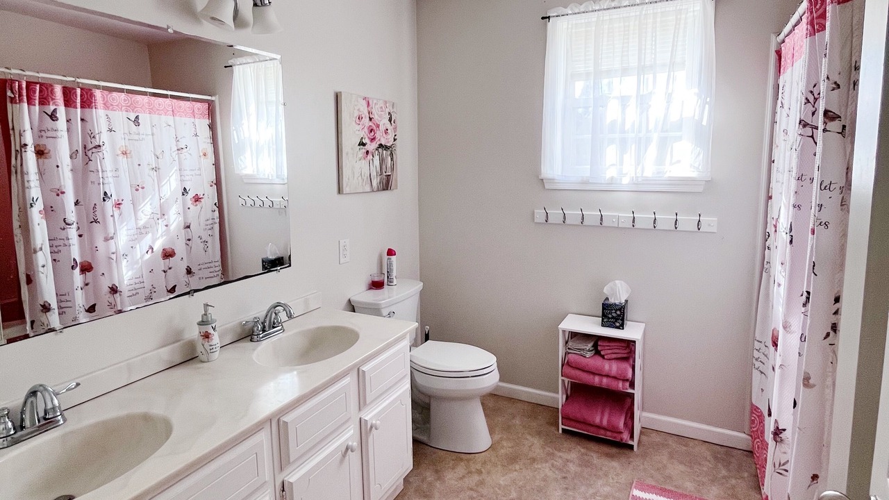 Photo of Bathroom in Mifflintown