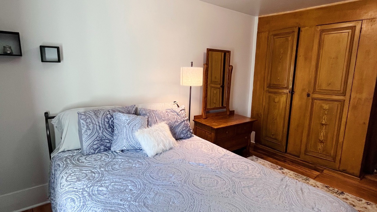 Photo of Bedroom in Mifflintown