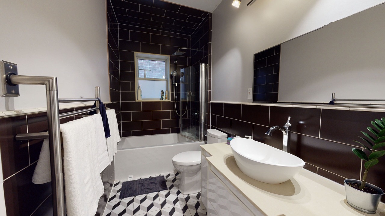 Photo of Bathroom in Cabbagetown South