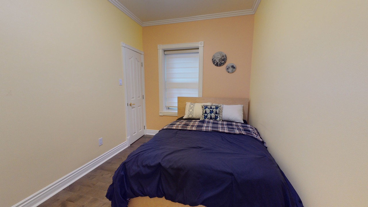 Photo of Bedroom in Cabbagetown South