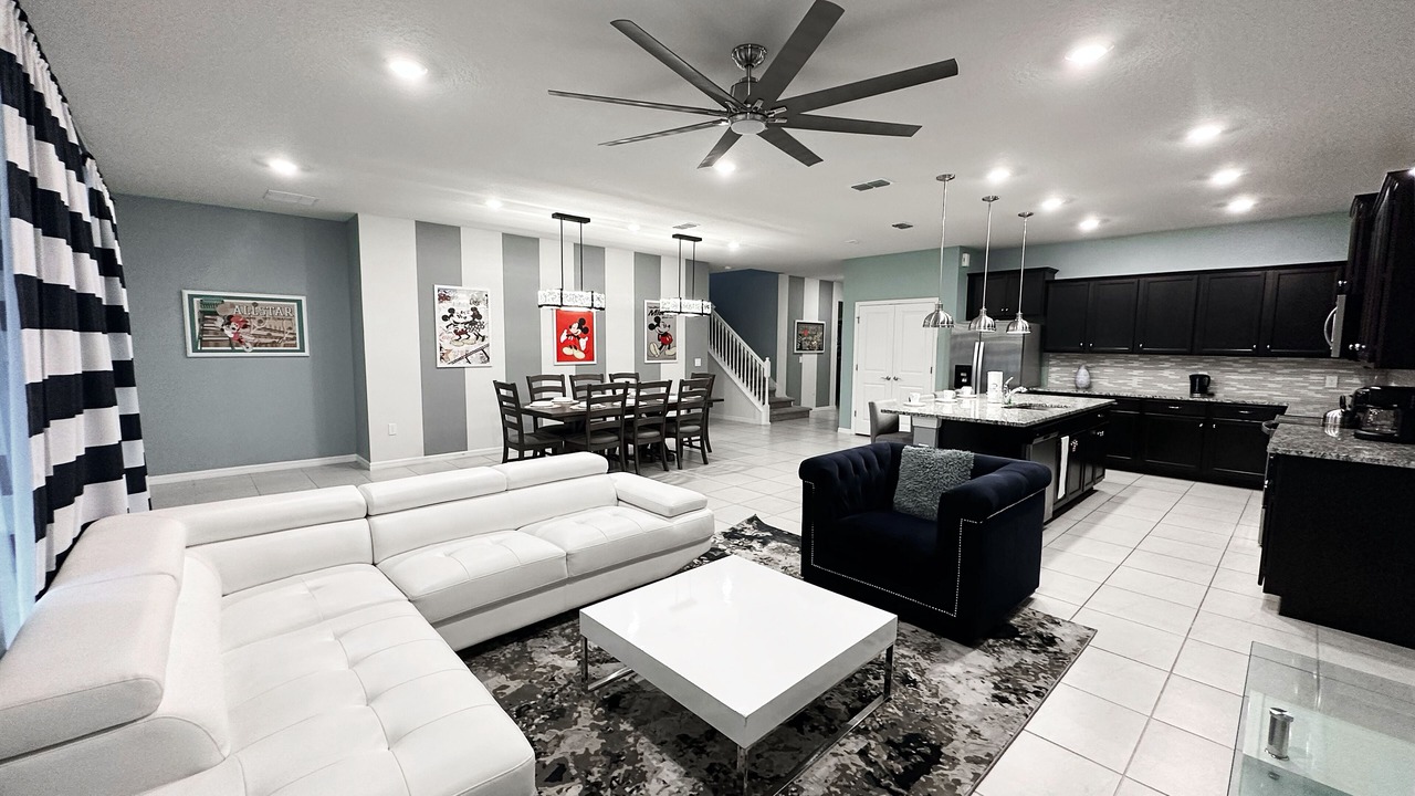 Photo of Livingroom in Davenport