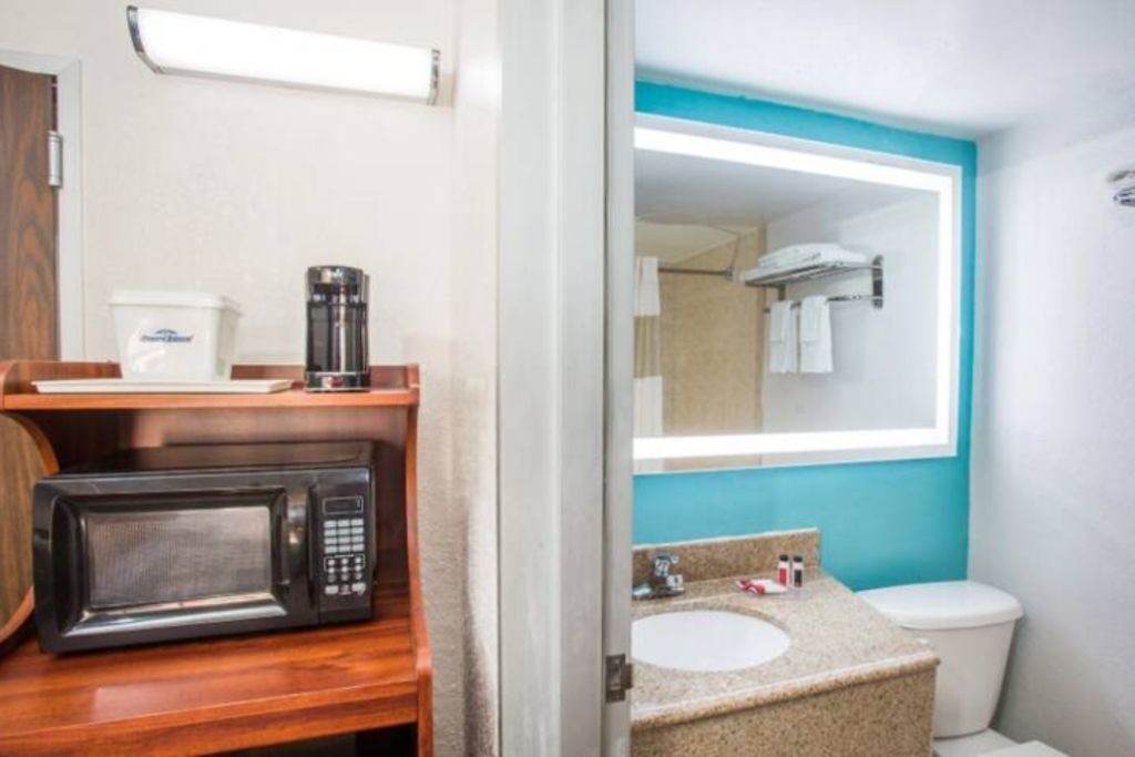 Photo of Bathroom in Winter Haven