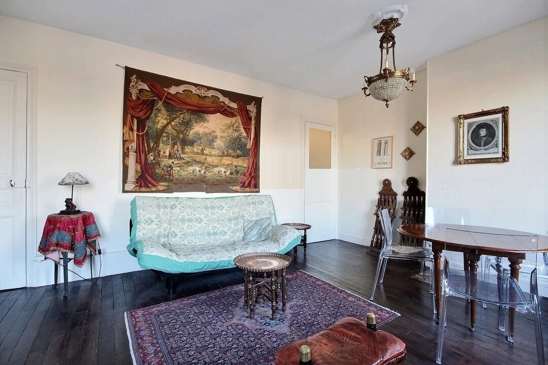 Photo of Livingroom in Hopital Saint-Louis