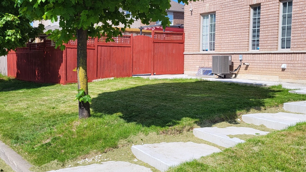 Photo of Outdoor in Churchill Meadows