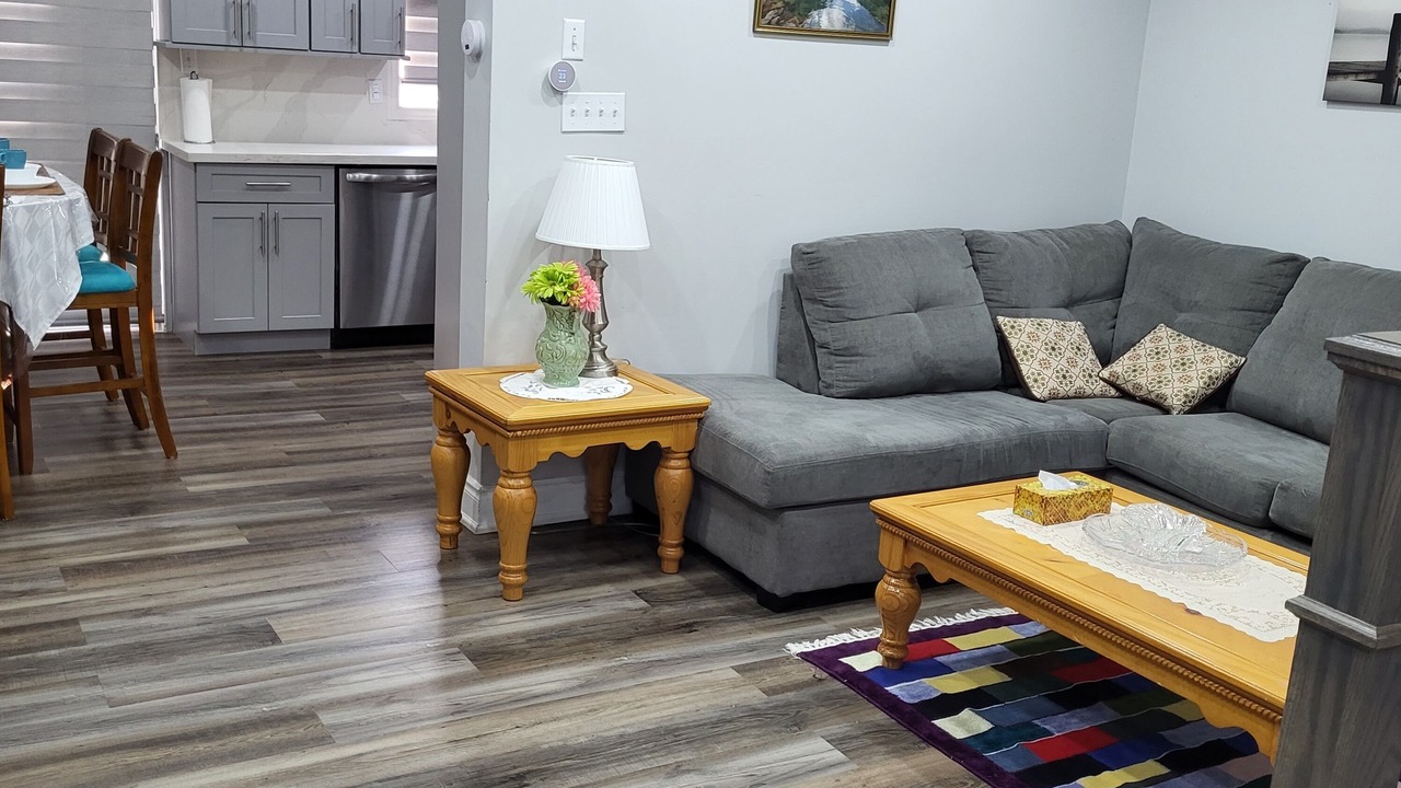 Photo of Livingroom in Churchill Meadows