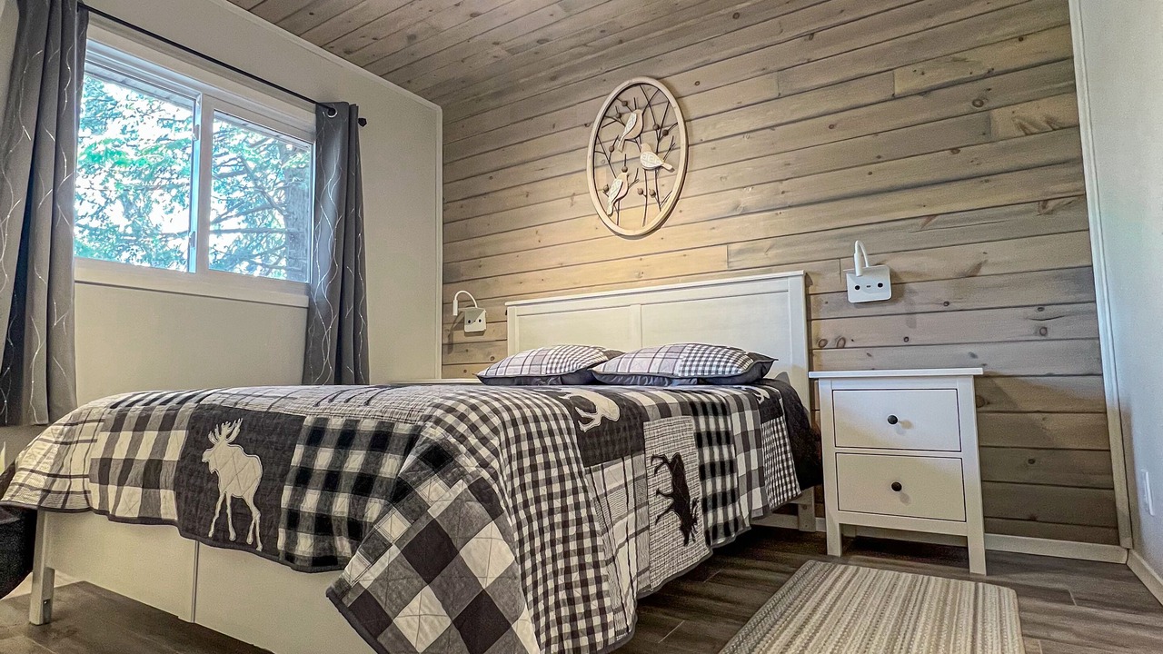 Photo of Bedroom in Magnetawan