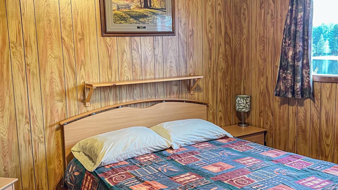 Photo of Bedroom in Magnetawan