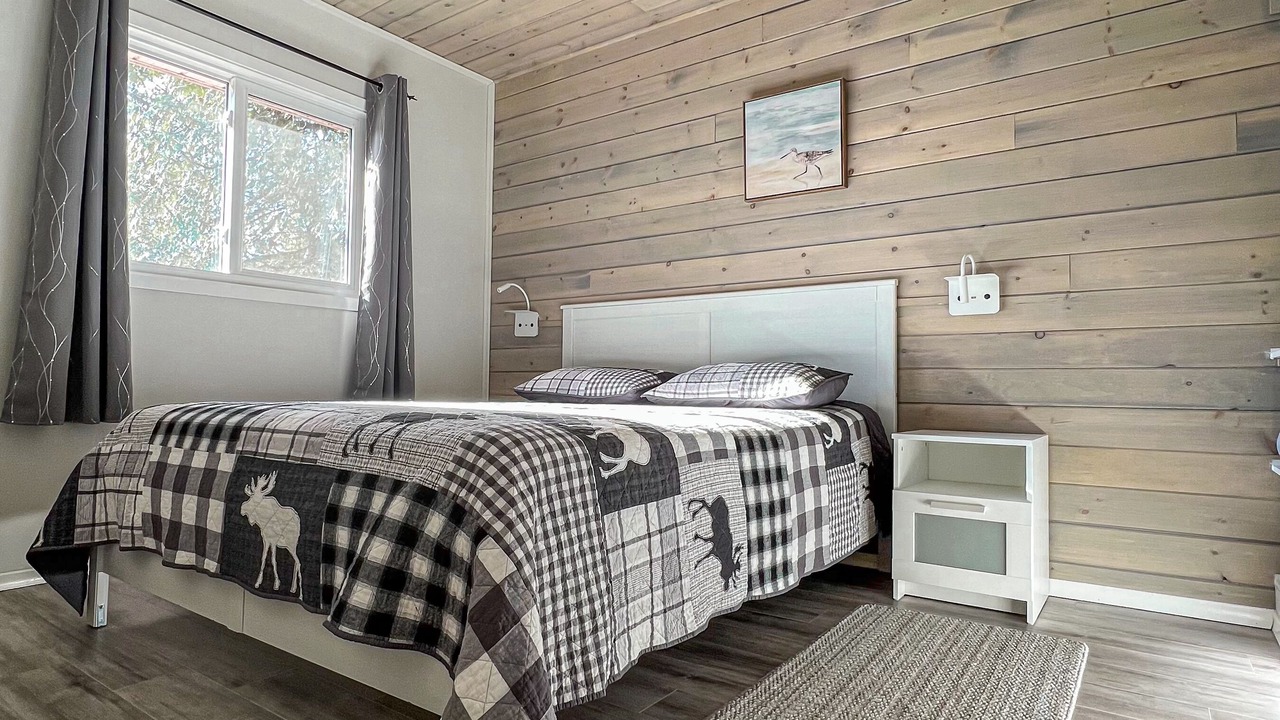 Photo of Bedroom in Magnetawan