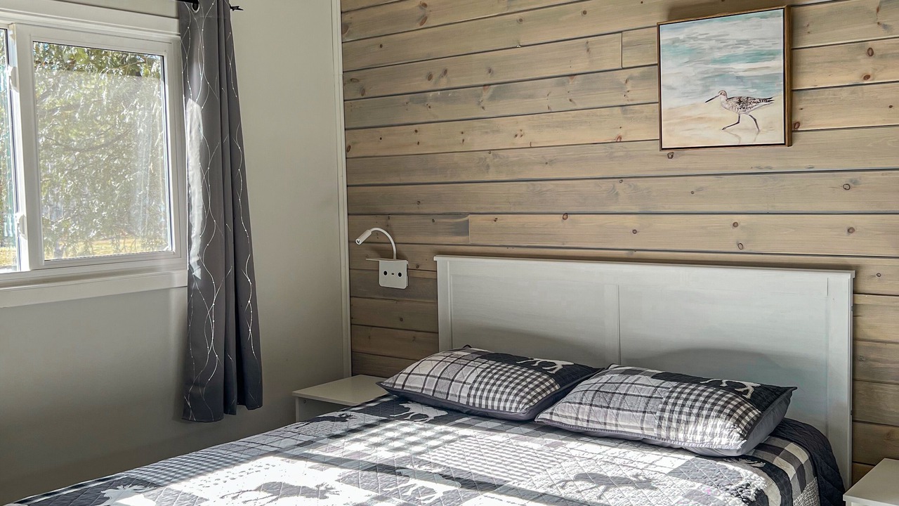 Photo of Bedroom in Magnetawan