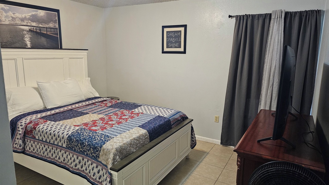 Photo of Bedroom in Lakeland
