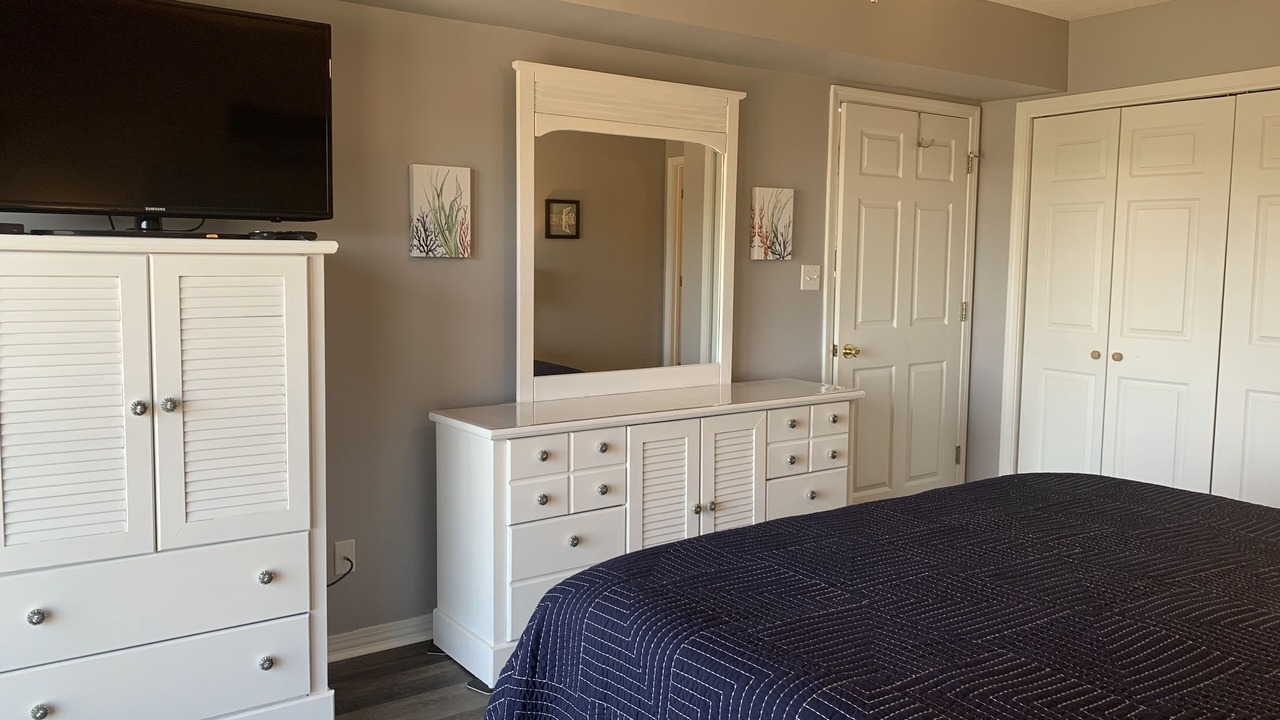Photo of Bedroom in Avalon Beach Estates